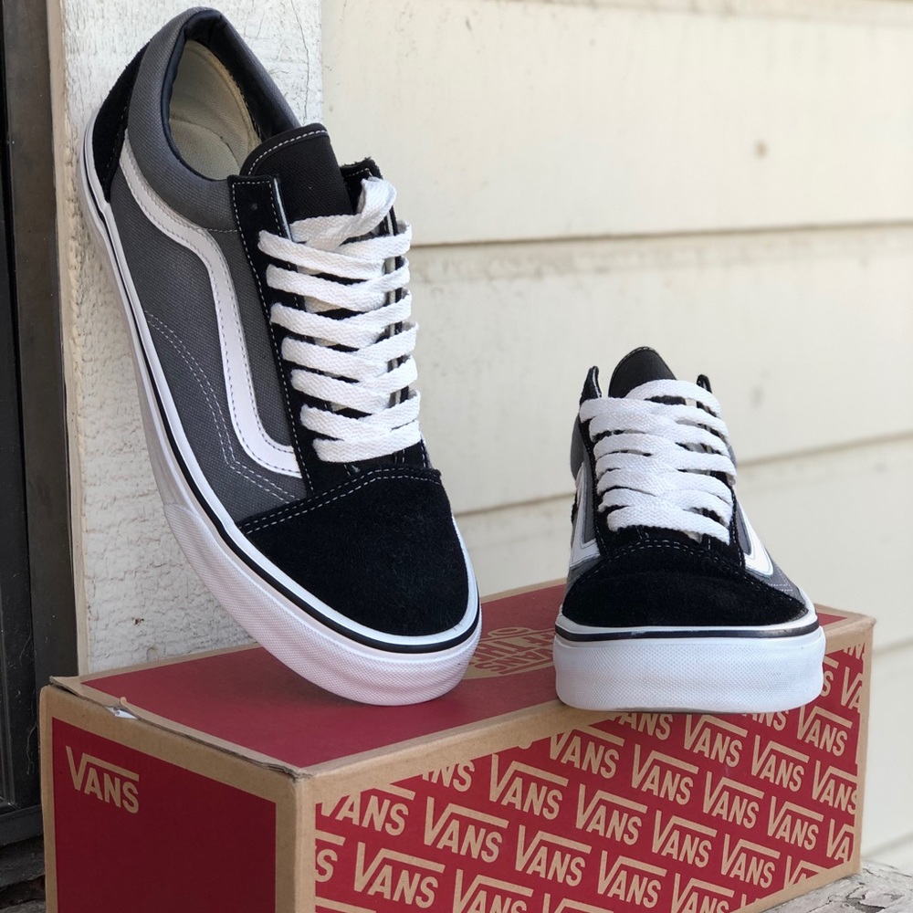Vans Old Skool Skate Shoes